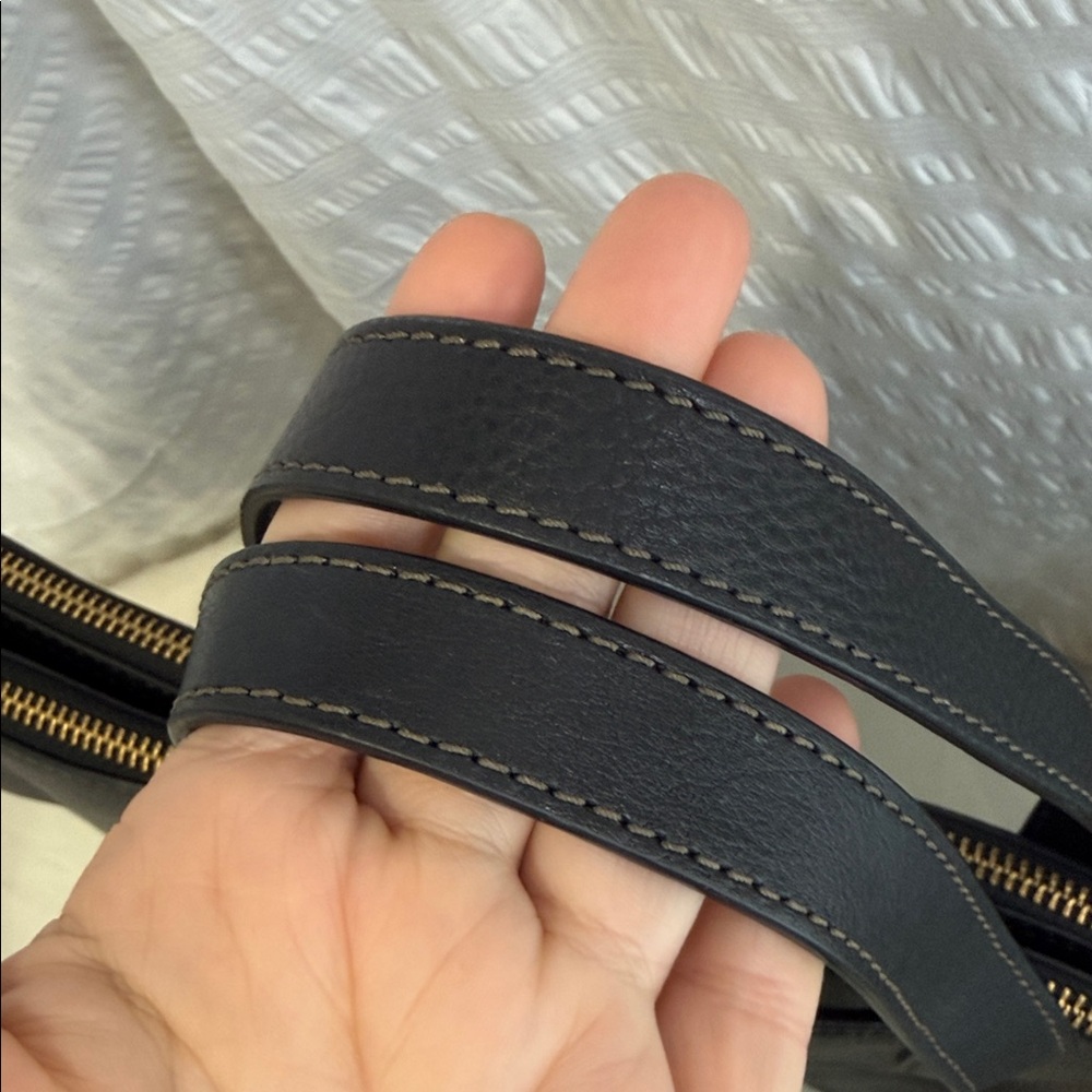 Fossil Black Leather Laptop Bag - Picture 5 of 11